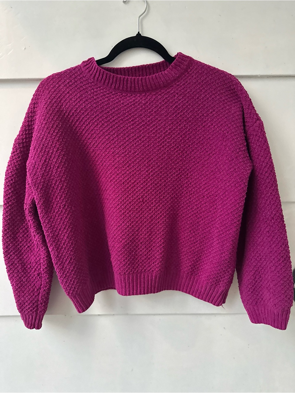Rue21 Women's Textured Crewneck Sweater - Bright Magenta